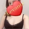 芹沢まき