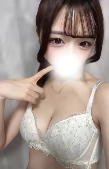 初音りおん