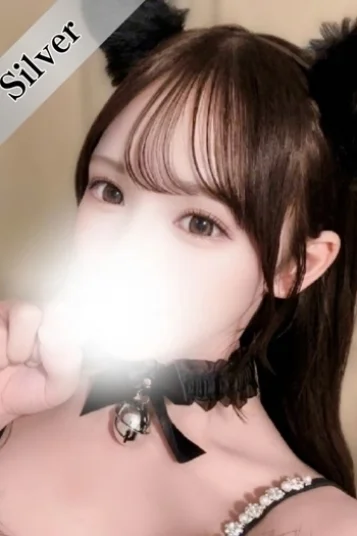 紅月ひかる