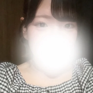 もも【綺麗可愛】>の写真
