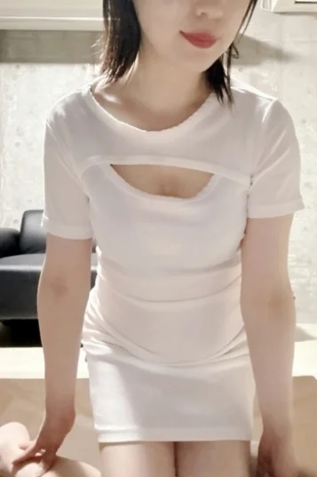 小澤 まゆ