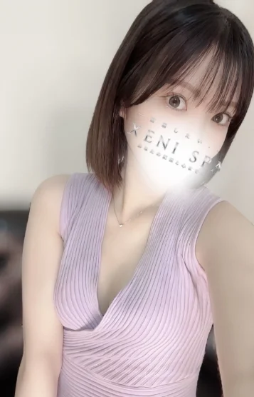 芹沢 みみ