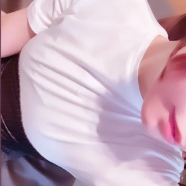本日11時から出勤しています|ᵕ＞⩊＜)/🍑