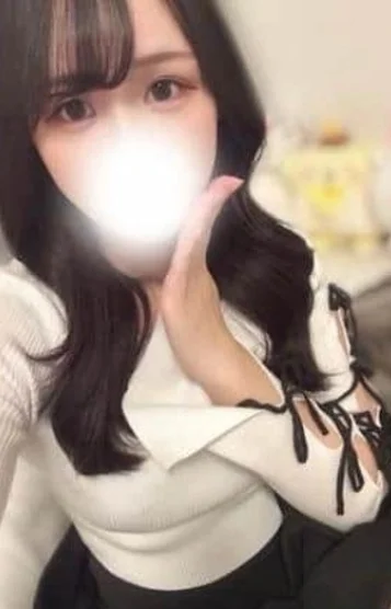 浜辺みなみ