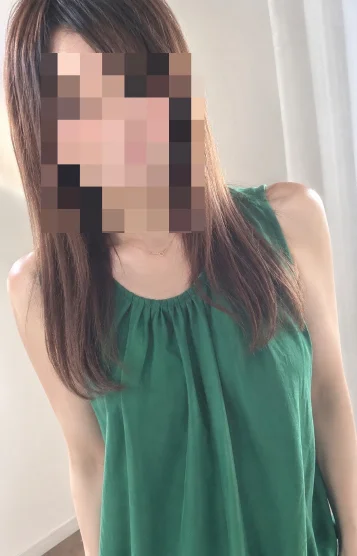 新人　ミエ