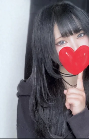 漆黒の癒術師　セリカ