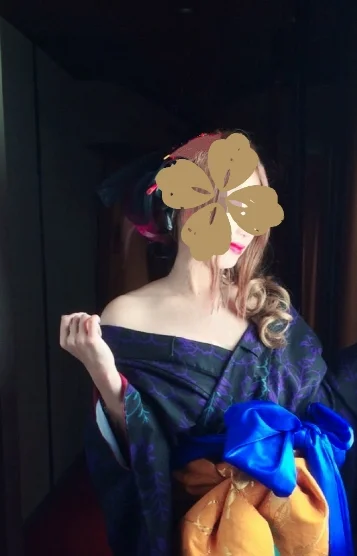 黒崎朱音