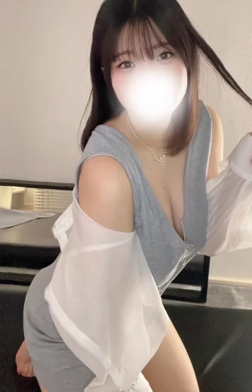 七海ゆら