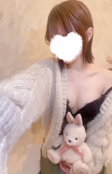 七瀬ゆい