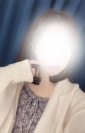 紗倉まな