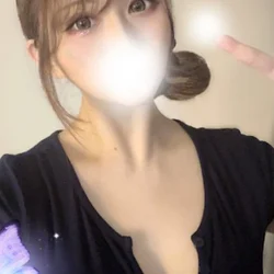 黒咲 ゆあ