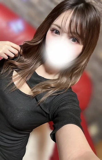 黒咲 ゆあ