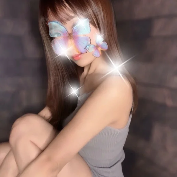 本日から遅番出勤💗18:00〜います🪄✨