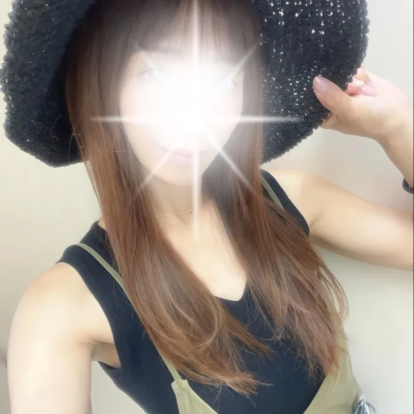 本日出勤💗18:30〜います🪄✨