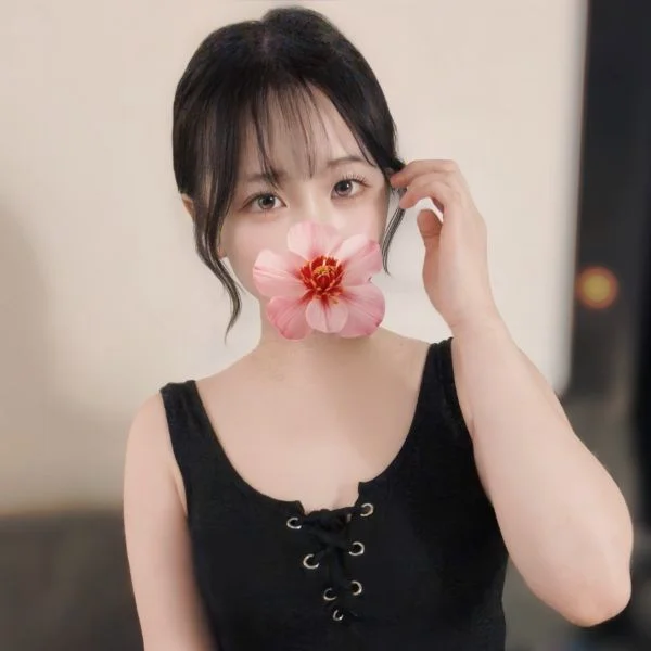 明日12日出勤です❤🈳あります！
