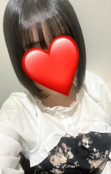 新人　あられ
