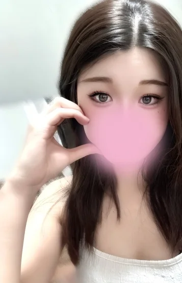 ゆりな