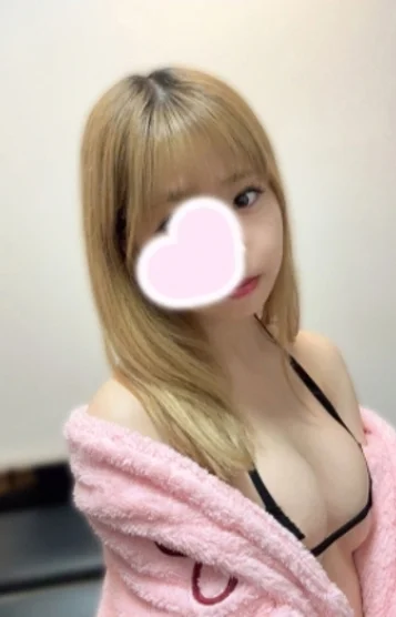 白崎　めい