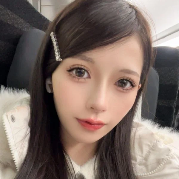 りりを1番の推しにして♡