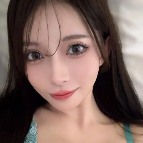 りりを1番の推しにして♡