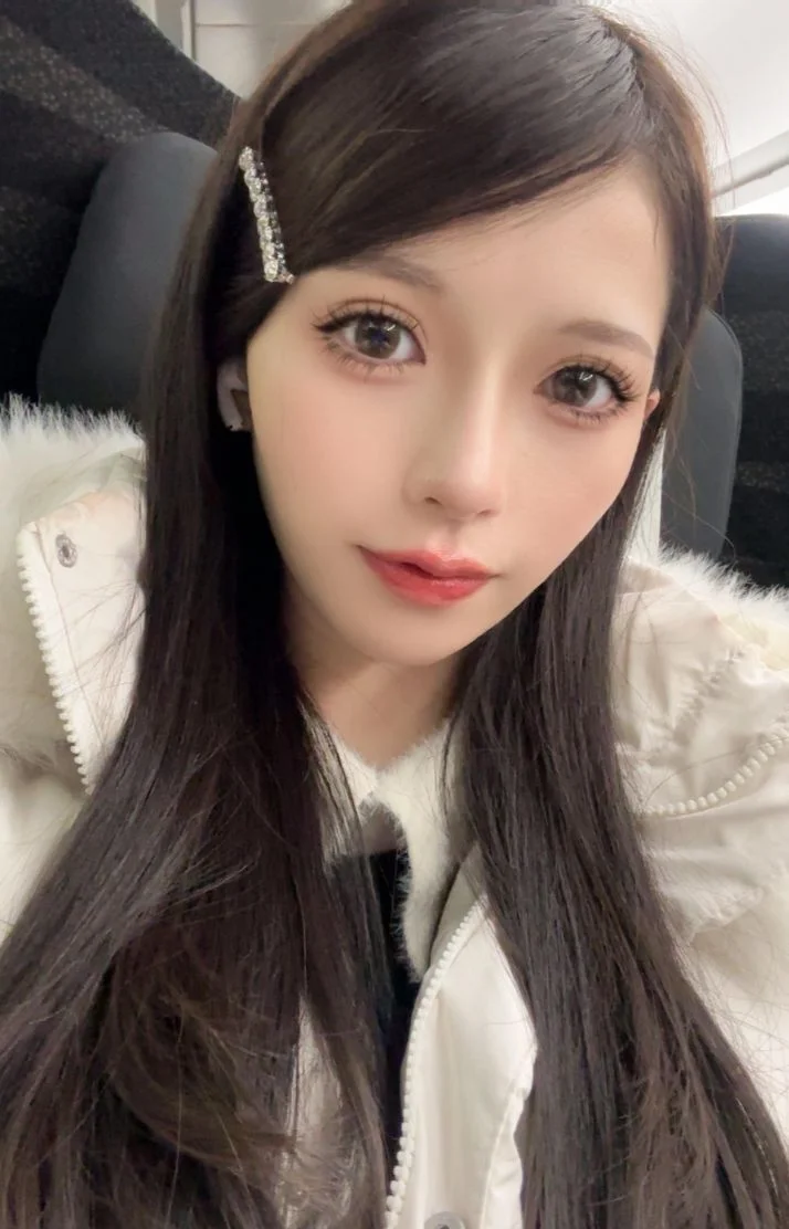 りりを1番の推しにして♡