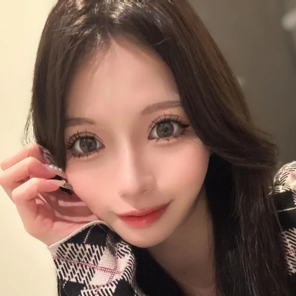 りりを1番の推しにして♡