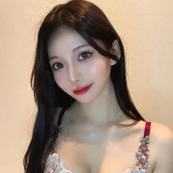 りりを1番の推しにして♡