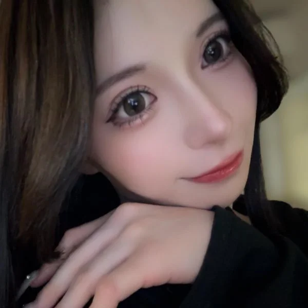 りりを1番の推しにして♡