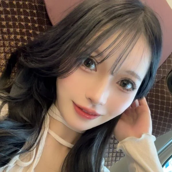 りりを1番の推しにして♡