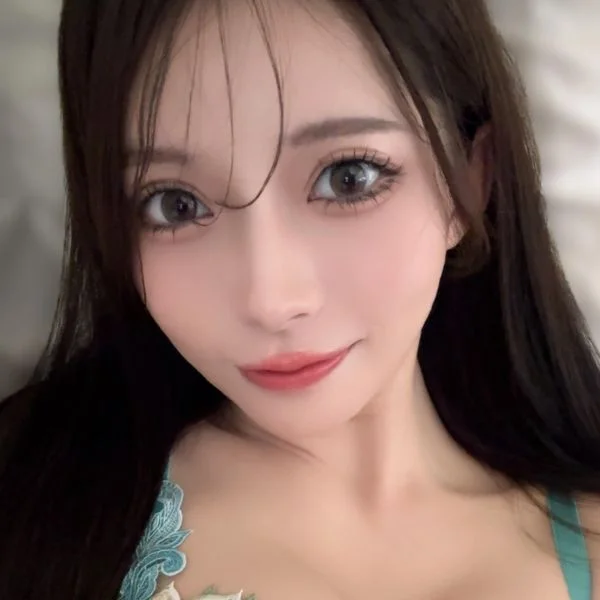 りりを1番の推しにして♡