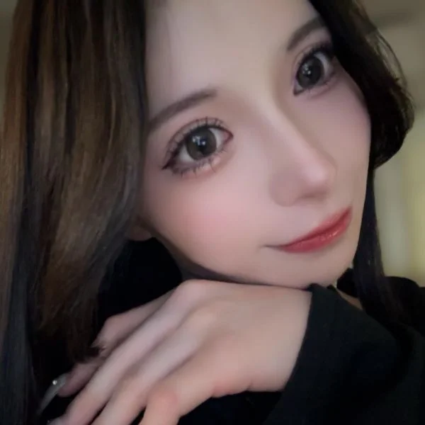 りりを1番の推しにして♡