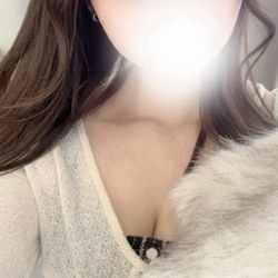 【緊急出勤速報！】千歳えまさん本日出勤...