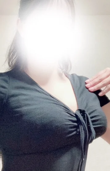 菜々子-ななこ-