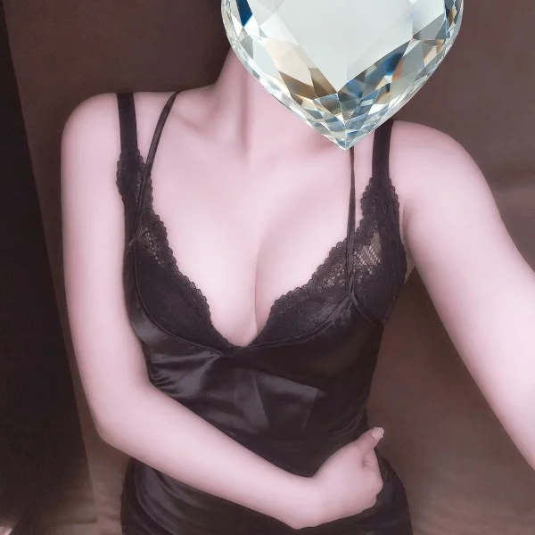 本日20時より出勤してます🥹