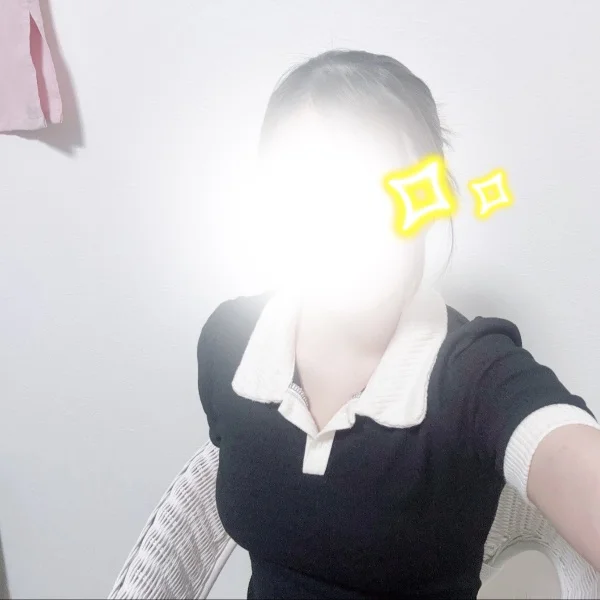 本日15時より出勤してます🫶🏻