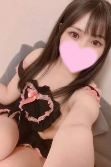 若槻　りこ