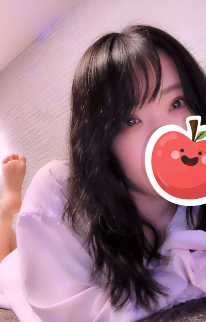 自己紹介🌷 ̖́-