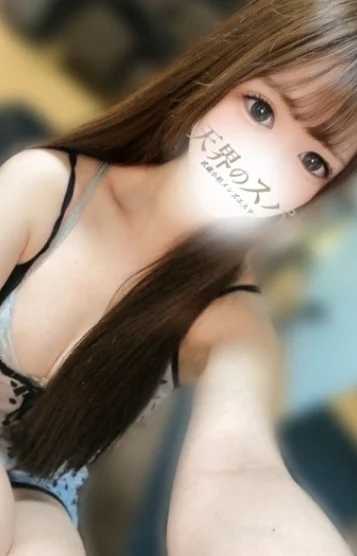 櫻井みりな