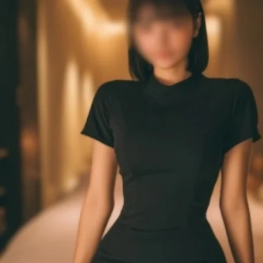 秋月まみこ>の写真
