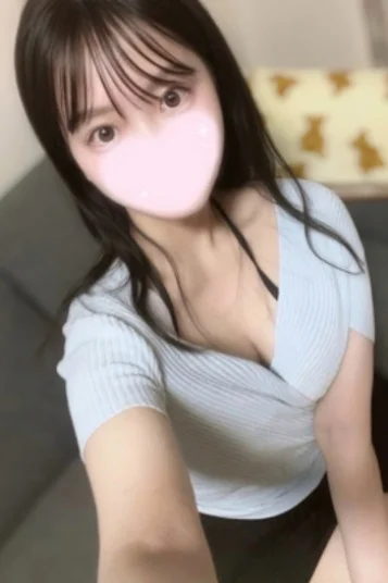 吉岡まりな