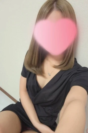 綾瀬しおり