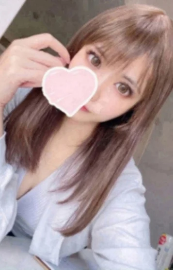 藤井ななみ
