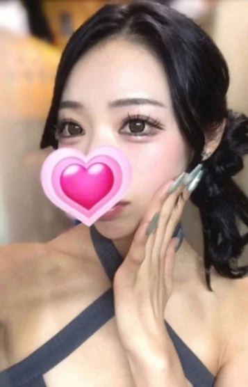 葵せりな