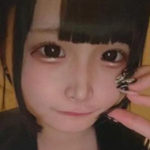 ベンツの初めてをうばって♡