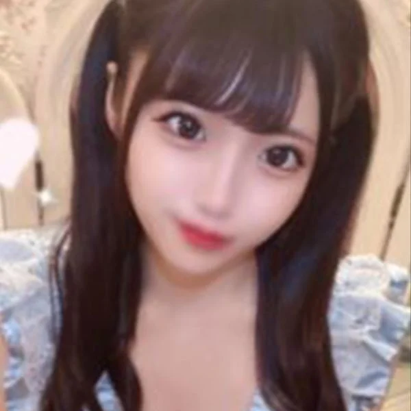 モモンガを1番のちいきゃわにしない？
