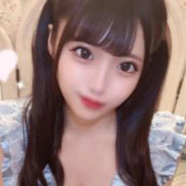 モモンガを1番のちいきゃわにしない？