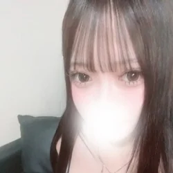 初々しい笑顔がまぶしい期待の新人💕