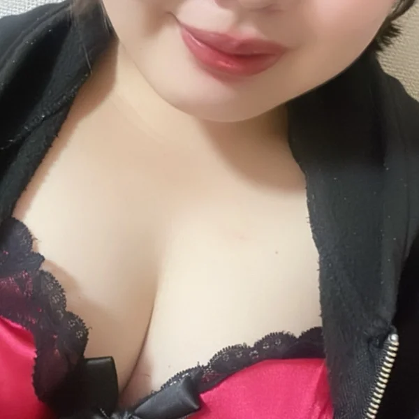 本日18時～出勤します🐈‍⬛︎💕︎︎