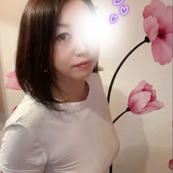 本日は24:00まで出勤してます