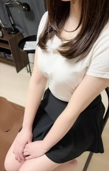椿いおり